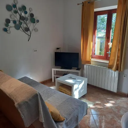 Dani Apartman *